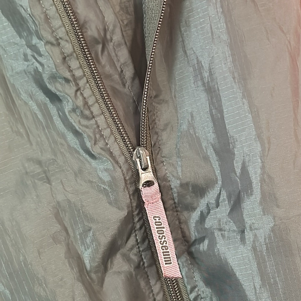 University of Miami Lightweight Jacket - Picture 6 of 8